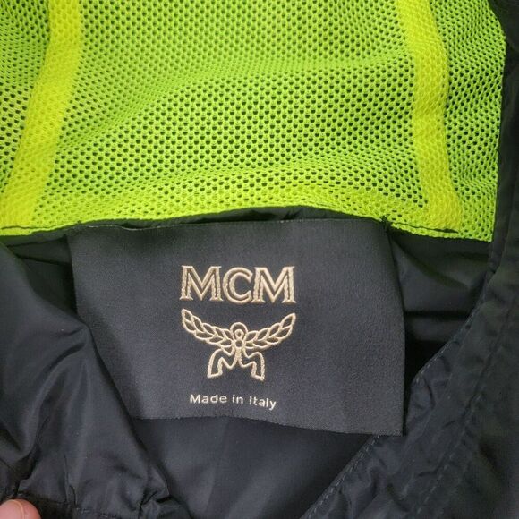 MCM Men's Flo Black Nylon Rubber Logo Parka Windbreaker Jacket Oversized Medium - Picture 3 of 14